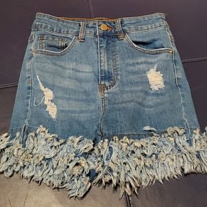 NWOT SHEIN Jean Shorts Distressed Frilly